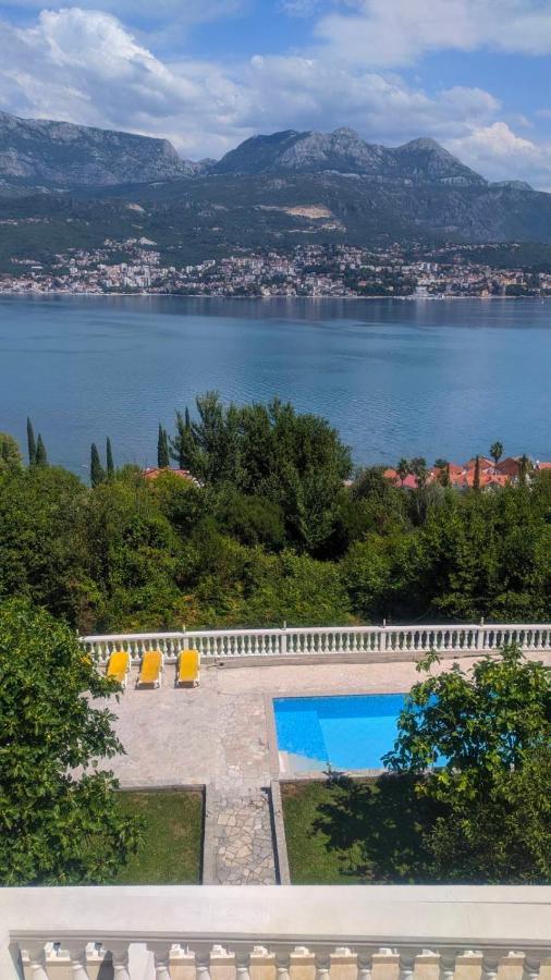 Mountain Bay Views Apartments Ньївіце Екстер'єр фото