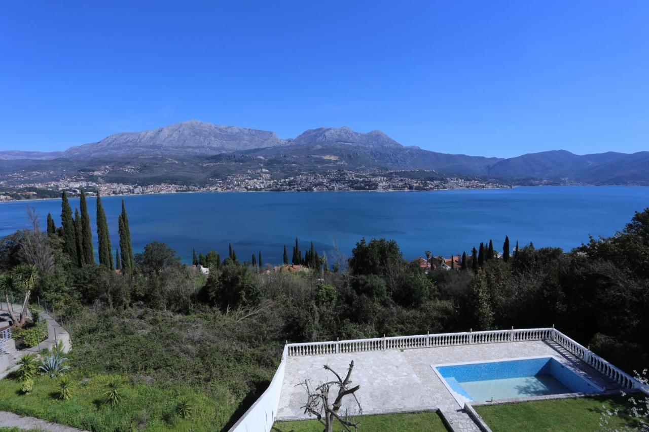 Mountain Bay Views Apartments Ньївіце Екстер'єр фото