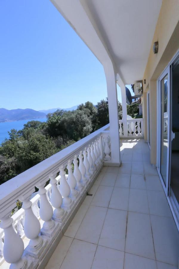 Mountain Bay Views Apartments Ньївіце Екстер'єр фото