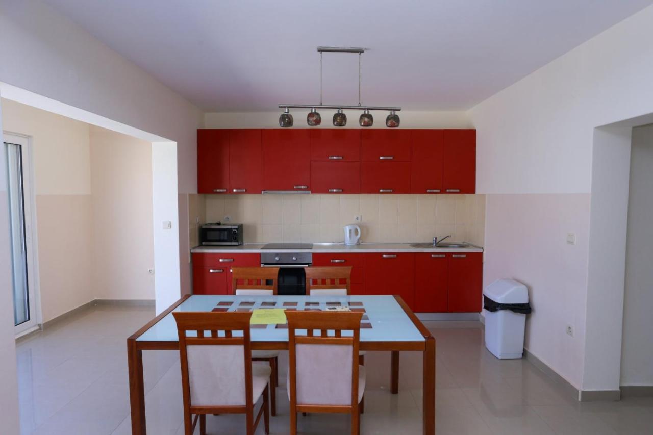 Mountain Bay Views Apartments Ньївіце Екстер'єр фото
