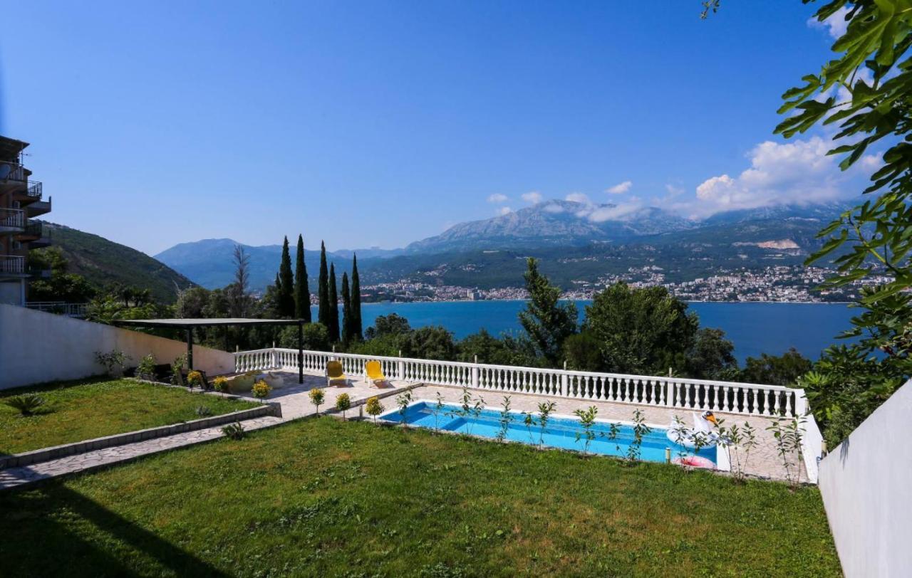 Mountain Bay Views Apartments Ньївіце Екстер'єр фото