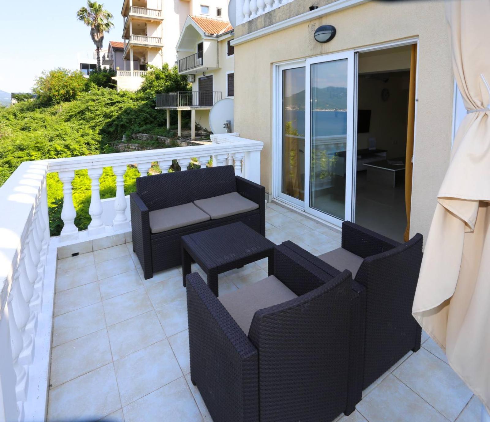 Mountain Bay Views Apartments Ньївіце Екстер'єр фото